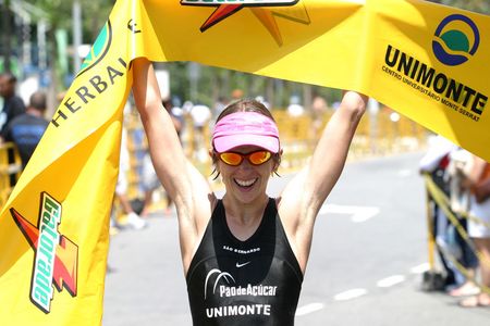 Carla faturou o quinto título da competição (foto: Guilherme Dionízio/ Fma notícias)