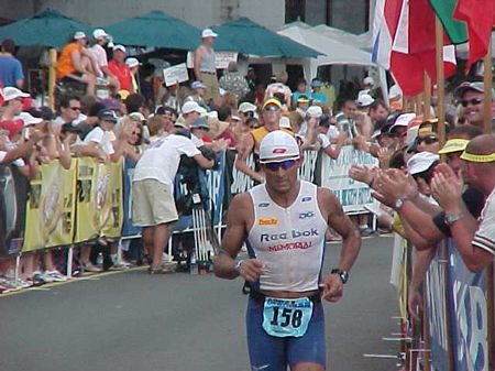 Galindez no Ironman do Havaí no mês passado (foto: Juliana Ikeda)