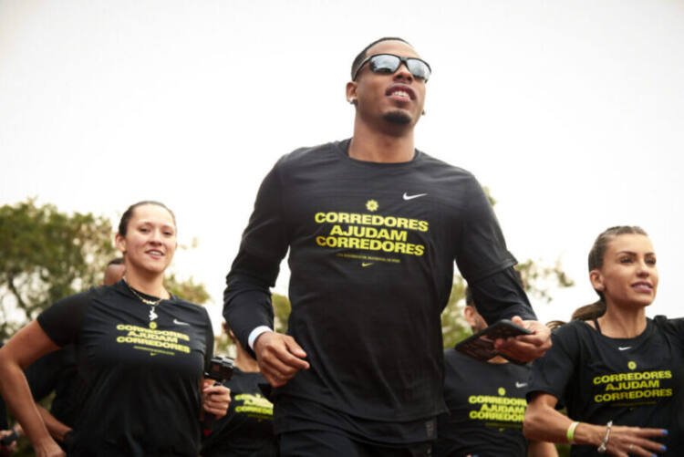 TIMES DREAM TEAM E VEM TRANQUILO VENCEM O TROFÉU NIKE