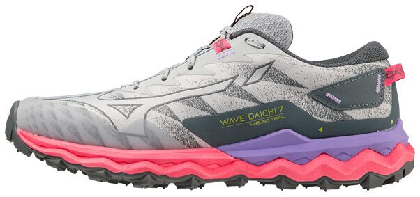 Mizuno atualiza coleção dos modelos Wave de Trail Running