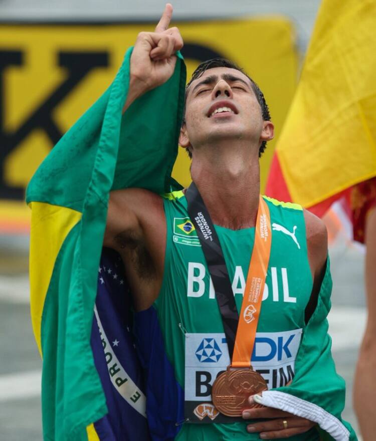 Caio Bonfim conquista bronze no Grande Prêmio Chinês de Marcha Atlética