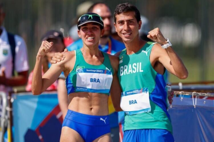 Com time completo pela primeira vez, marcha atlética dá a largada no atletismo em Paris2024