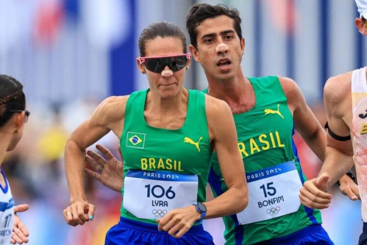 Dupla formada por Caio Bonfim e Viviane Lyra é 7ª colocada na maratona de revezamento misto da marcha atlética