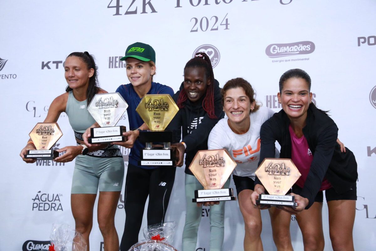 Atletas na largada da corrida